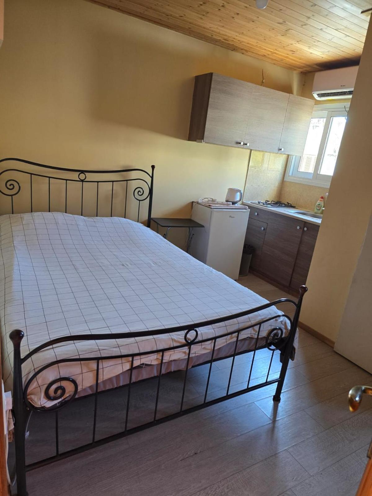 City Center Holiday Room Limassol Zewnętrze zdjęcie